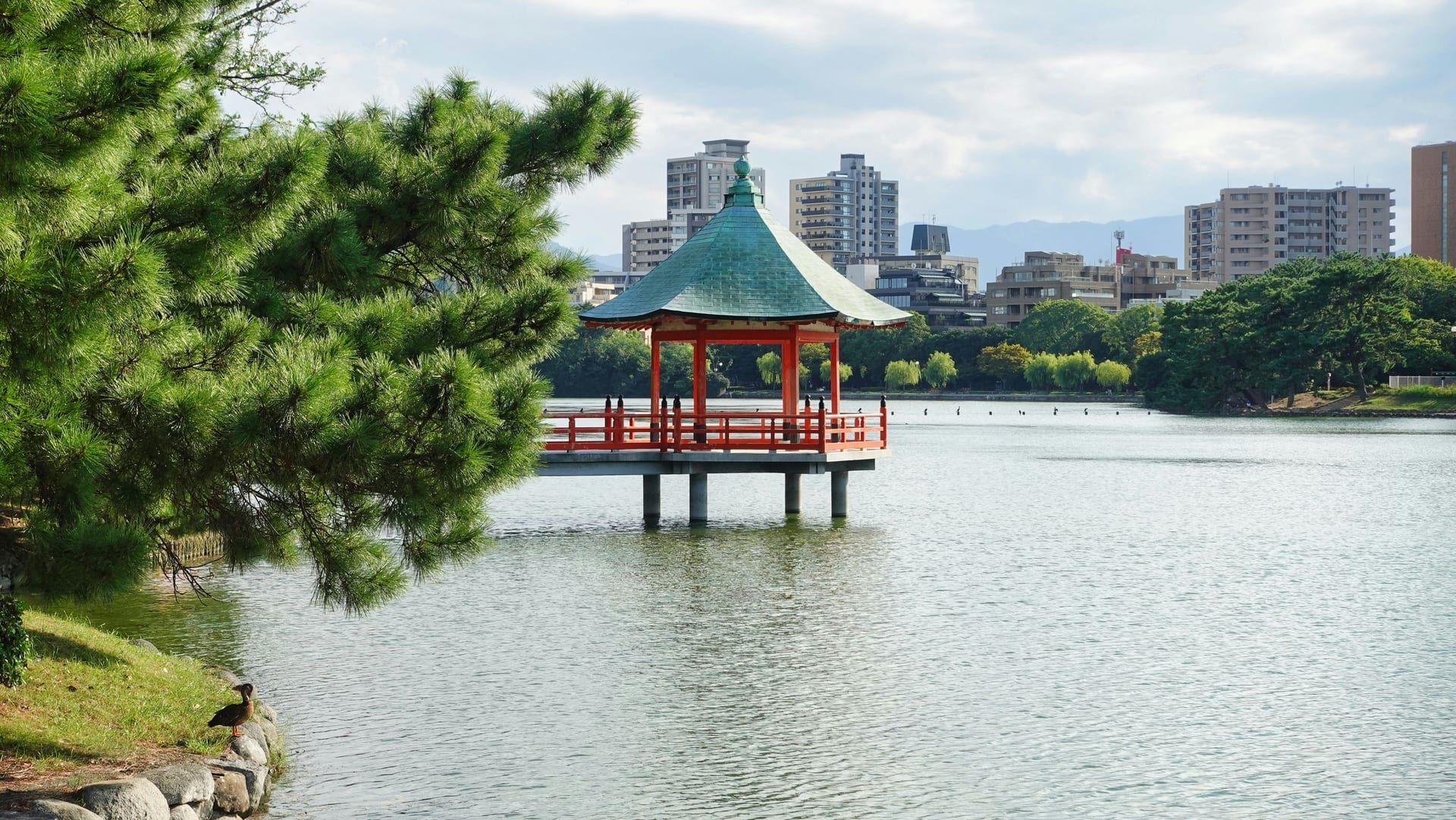 Ohori Park lake and walking paths in Fukuoka
